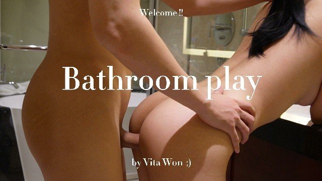 Vita Won: Chinese girlfriend with big tits surprises me in the bathroom and makes me lose billions of sperm