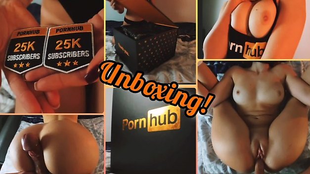 Mia Luv: Unboxing My 25K Sub Pornhub Award Ends Up With Hot Creampie!