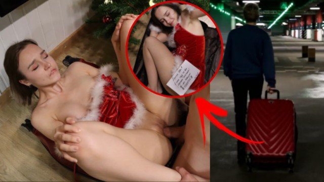 DollHole, Karina Oblepihova, Grabfuck: Sex on wheels lay under the tree. Naked gift 2023 for everyone