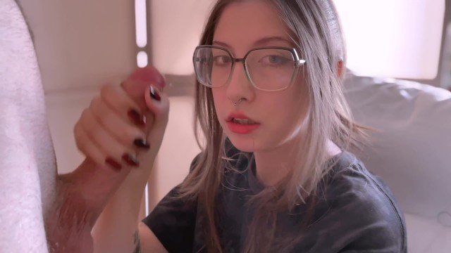 Your Sofia: Gamer got dick in mouth for idleness, creampie and titfuck - YourSofia