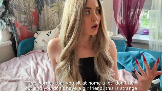 Mom's girlfriend with a huge tight ass checks out a guy-Alexa Mills ANAL